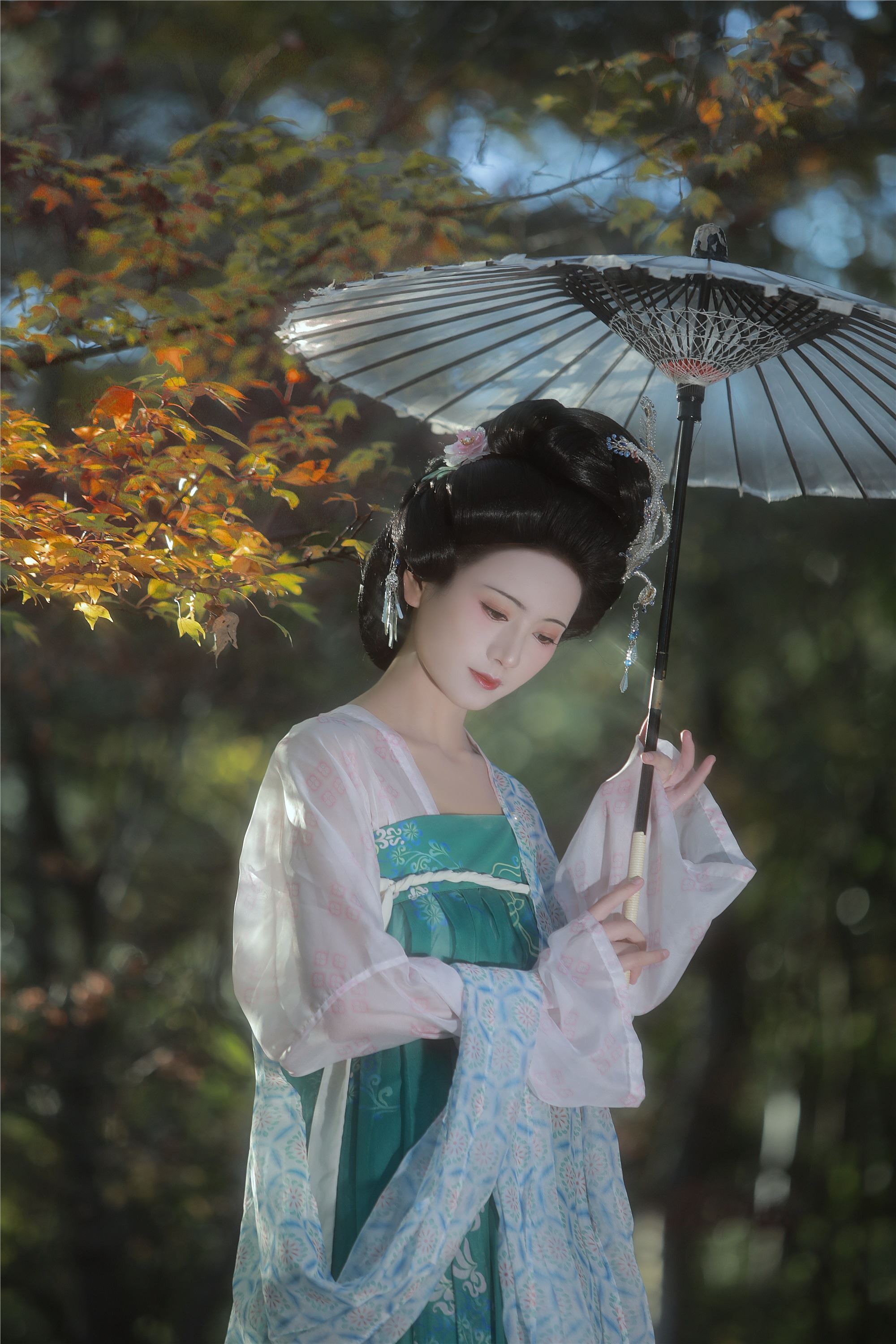 YITUYU艺图语 2025.01.25 橙黄橘绿时 瑜瑾